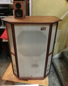 TANNOY GRF MEMORYを買取いたしました。